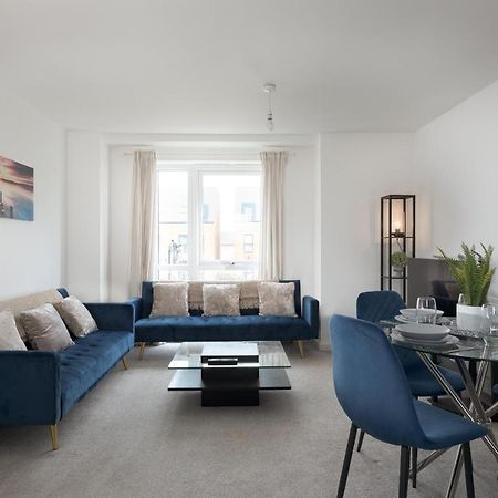 Two Bedroom Apartment - Milton Keynes By Aryas Properties Broughton  Dış mekan fotoğraf