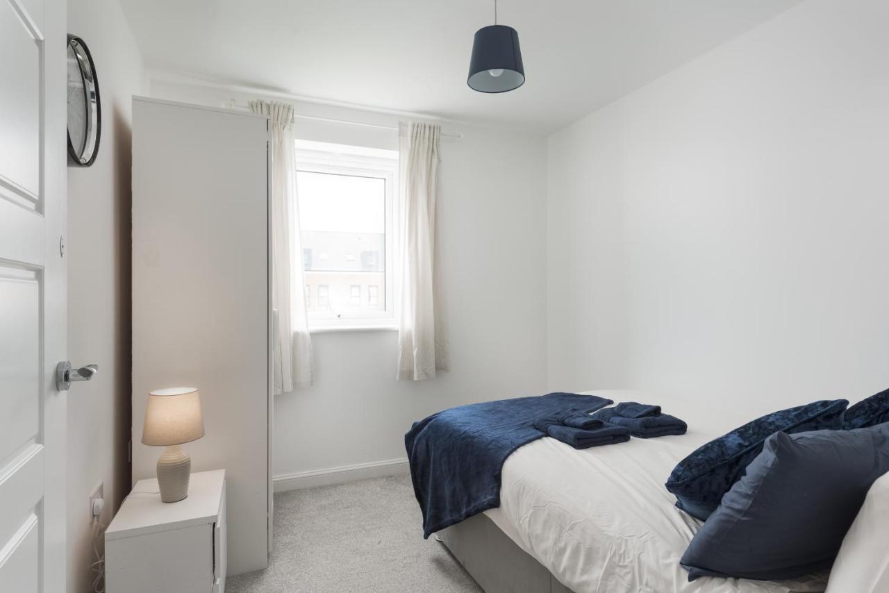 Two Bedroom Apartment - Milton Keynes By Aryas Properties Broughton  Dış mekan fotoğraf